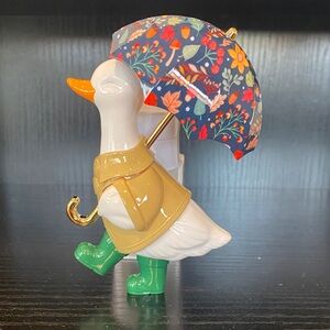 Duck Figurine with Floral Umbrella bath and body work wallflower plug